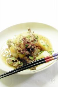 牛肉とじゃがいもの炒め煮