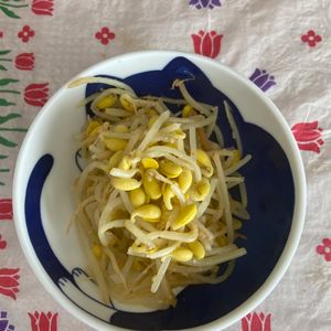 万福の作ってみた!投稿(いくらでも食べられる♡豆もやしの旨だしごまレモン)