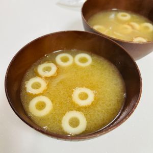 ゆうママの作ってみた!投稿(『玉ねぎとちくわのお味噌汁』)