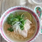 【ソイドル】鶏肉フォー
