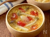 ほんのりカレー風味♩トマたまスープ