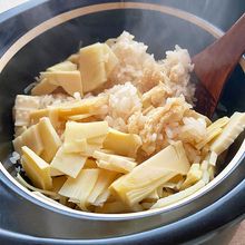 何回も作りたくなる筍ごはん…