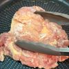 チーズとろ～り♡鶏もも肉のケチャマスタード焼きの工程2
