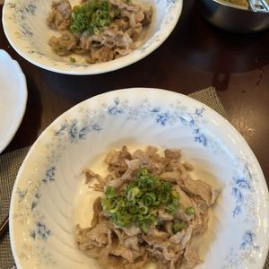 Hikeyの作ってみた!投稿(カリカリッ♪【豚こまのレモン醤油ネギだれ】後味さっぱり🍋)