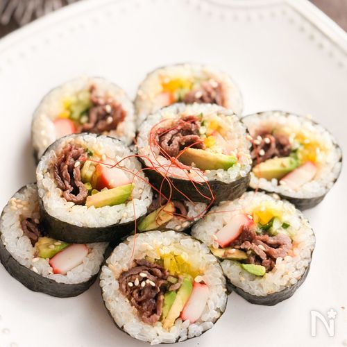 『恵方巻きにも』牛肉とアボカドのキンパ