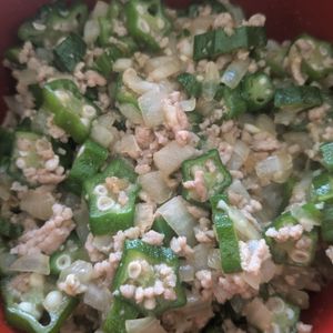 kotakaの作ってみた!投稿(【作り置きにも♪】たっぷりオクラの肉味噌炒め)