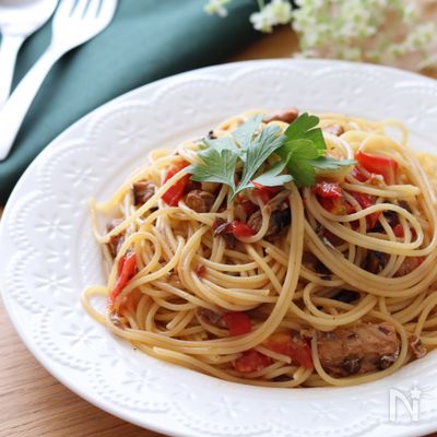 とってもいい味に♪缶詰でお手軽に♡さば味噌トマトパスタ
