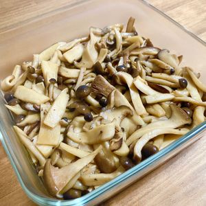 ゆかりの作ってみた!投稿(【きのこの和風マリネ】簡単作り置き)