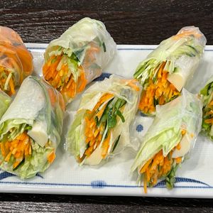とーるじーじの作ってみた!投稿(【胡麻だれの生春巻きサラダ】お手頃食材で普段のサラダに♪)