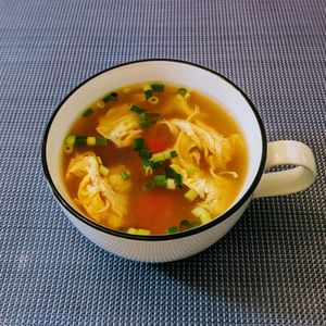 𝔂𝓾𝓶𝓲🍓の作ってみた!投稿(5分で完成🍅ふわふわ卵とミニトマトのスープ！中華風あっさり)