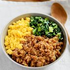 【一品で大満足】子供が喜ぶ♪鶏そぼろ丼