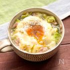 卵とチーズで大満足！キャベツの甘みが主役の「巣ごもりキャベツスープ」