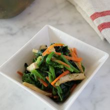 お総菜屋さんの味☆ほうれん草の胡麻和え
