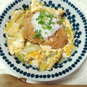 M＊Pの作ってみた!投稿(忙しい時のお助けレシピ♪おろしコロッケ丼)