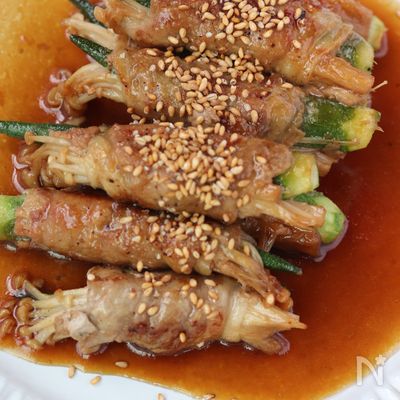 ご飯もビールも進む味！オクラとえのきの豚巻き甘辛炒め