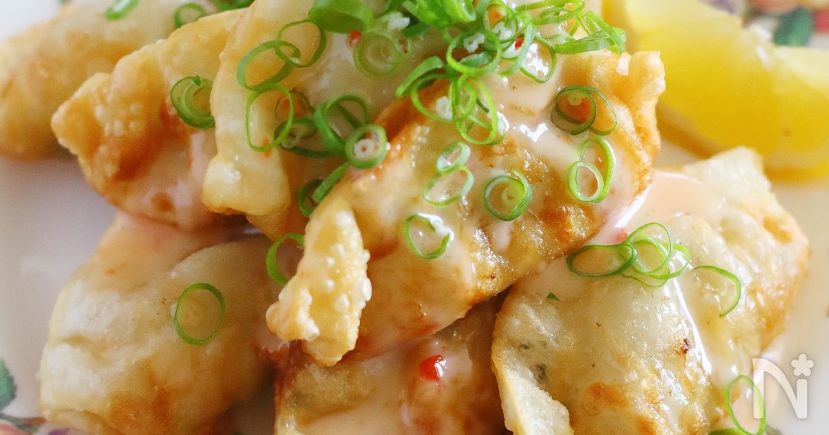 【サク飯】揚げ餃子のチリマヨソースがけ