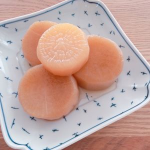 ミルクの作ってみた!投稿(《大根の煮物》簡単おでんの味♩)