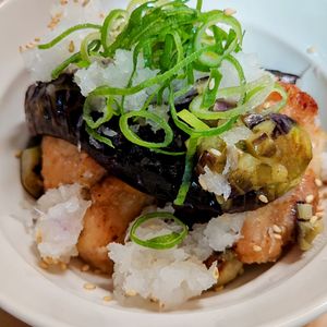 まゆのの作ってみた!投稿(【なす好き家族が大絶賛】とろとろ茄子と鶏肉のおろしポン酢)