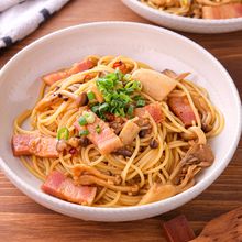 【きのことベーコンの醤油ペペロン】パパッと完成！簡単パスタ♪