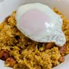 まゆのの作ってみた!投稿(5分かからず美味しい♡パラパラガーリックカレー炒飯)