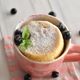 甘酸っぱさがクセになる！ブルーベリーマグカップケーキ