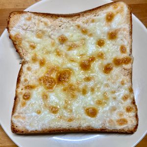 Kの作ってみた!投稿(塗って焼くだけで悶絶級♪明太バタートースト)