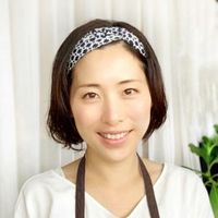 戸根みちこ