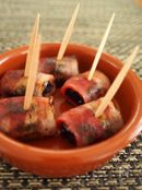 プルーンのベーコン巻きピンチョス