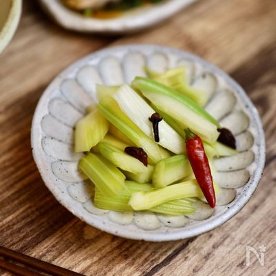50kcal以下のやせつまみ「セロリのピクルス23kcal」