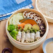蒸篭デビューにぴったり【豆苗とえのきの肉巻き＆蒸し野菜】