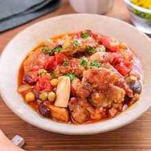 【豚肉とお豆のトマト煮込み】煮込み5分！夫絶賛の洋風おかず♪