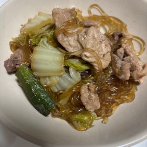 yの作ってみた!投稿(重ねて煮るだけ♪『豚バラ白菜とはるさめのすき焼き風♡甘辛煮』)