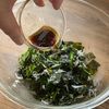 ほうれん草がパクパク進む♪しらす韓国のり和えの工程2