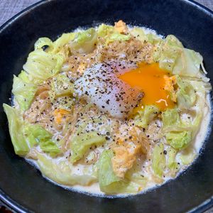 楽ラク手抜キッチン🐶🐾の作ってみた!投稿(春キャベツ入り♪ミルクチキンラーメン)