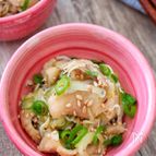 簡単副菜！鶏皮と長ネギとしらすの柚子こしょう和え
