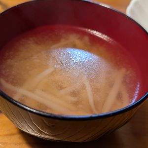 はるなの作ってみた!投稿(意外な美味しさ　コク旨♪炒めもやしのお味噌汁)
