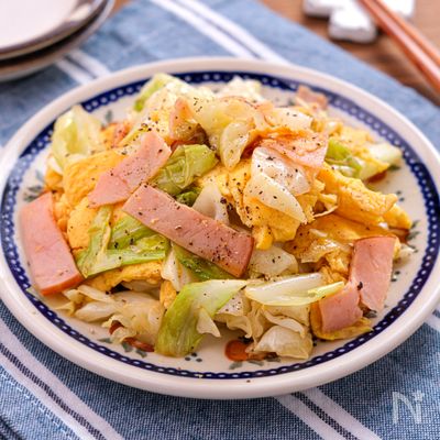 【キャベツとハムの卵炒め】ふんわり卵とシャキッとキャベツ♪