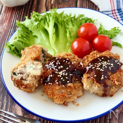 節約でもガッツリ♡豚こま梅肉大葉のミルフィーユトンカツ