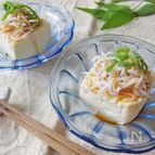 【30秒！コツなし】じゃこ＆ラー油のっけ・ピリ辛養生冷奴
