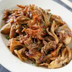 ご飯泥棒♡『舞茸と豚肉の旨味噌炒め』コク旨！秋のご馳走