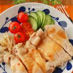 レンジで簡単！お肉柔らか＊鶏もも肉のピリ辛味噌ソース