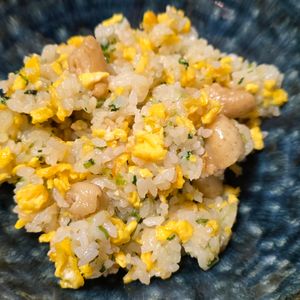 月雪由翔の作ってみた!投稿(皮も油も使い切ろう！鶏皮のシンプルチャーハン)