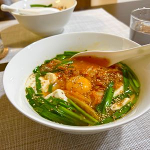ぴよぴよの作ってみた!投稿(【お豆腐キムチクッパ】レンジで完成！包丁不要♡韓国風ごはん)