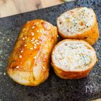 【ガッツリなのにさっぱり？】梅紫蘇肉巻きおにぎり