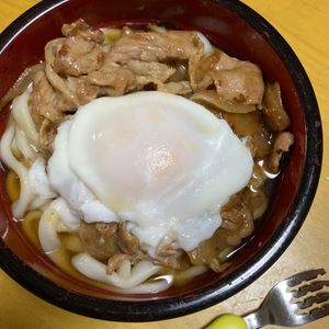 あきの作ってみた!投稿(【男子大満足♡︎冷ぶっかけ温玉肉うどん】ランチに♪)