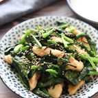 【ささみとほうれん草のパパッと炒め】ごまの風味と塩昆布の旨味