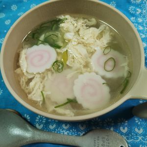 M＊Pの作ってみた!投稿(冷やしても◎・見た目もかわいいスープ♡なると入りたまごスープ)