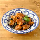 台湾風鶏の炒め煮「三杯鶏」（サンベイジー）