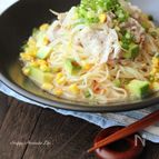 ピリ辛味噌アボコーンの冷やしラーメン
