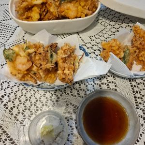 フェビアンの作ってみた!投稿(小えびとコーン、セージのかき揚げ)